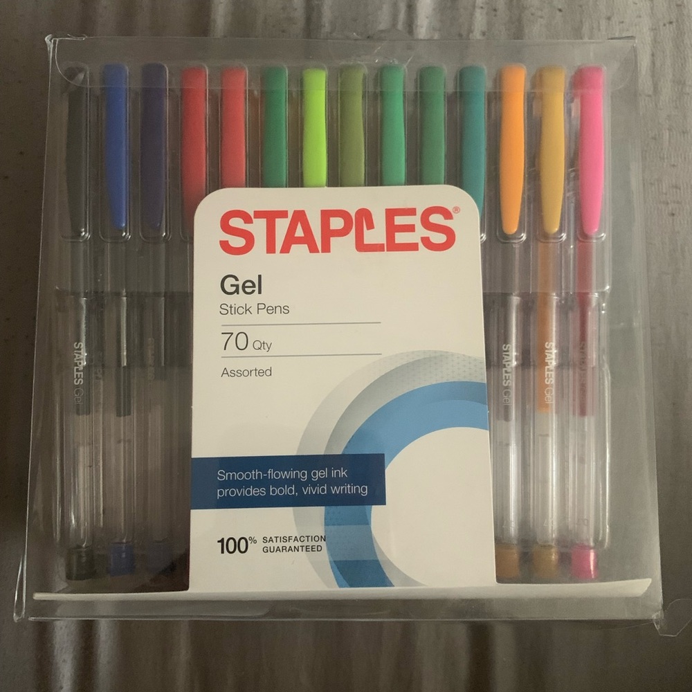 New Staples Gel Stick Pens 70 Count